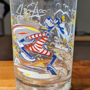 Walt Disney World Goofy Blizzard Beach 25year Anniversary Collection Tumbler